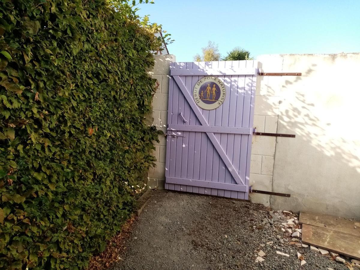 L'Eden Naturiste Spas Challans Exterior photo